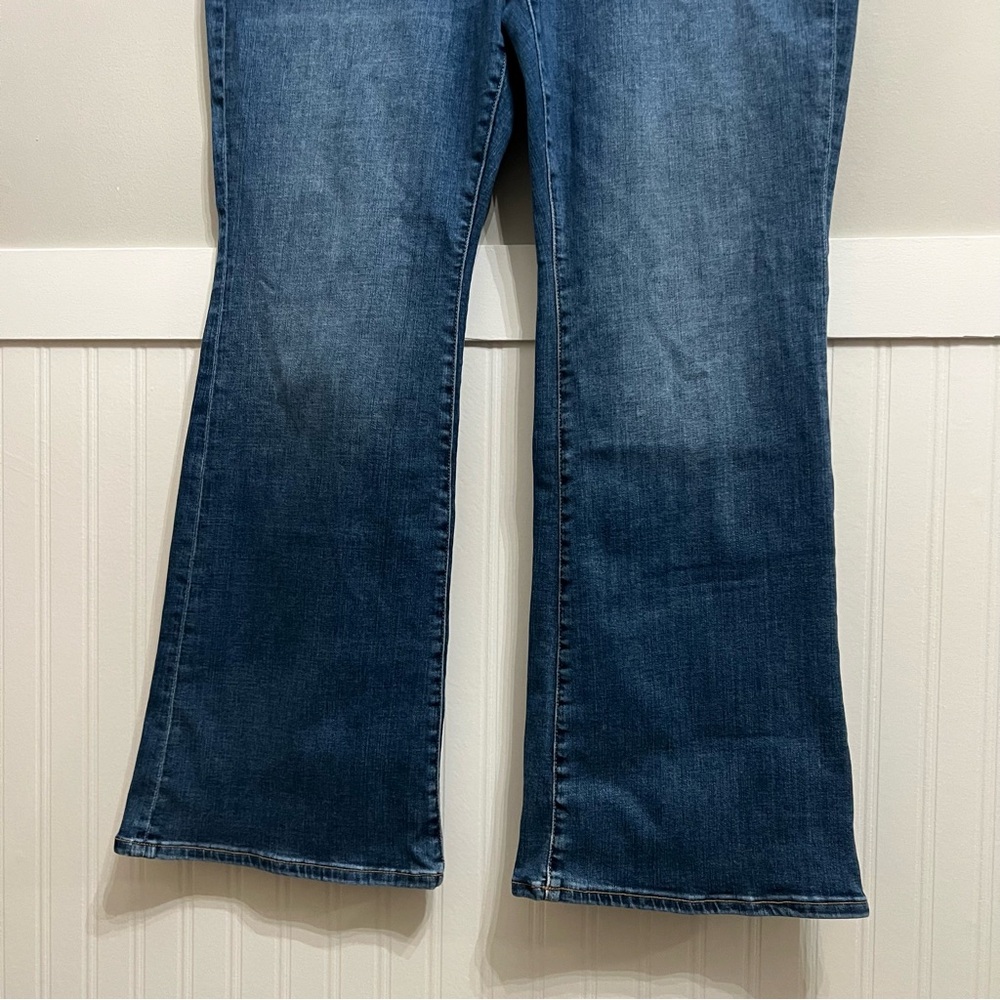 American Eagle plus size kick boot jeans size 20 - Picture 3 of 12